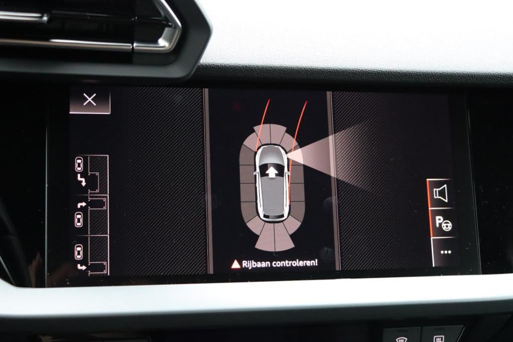 Audi A3 sportback 40 tfsi e advanced edition 204pk