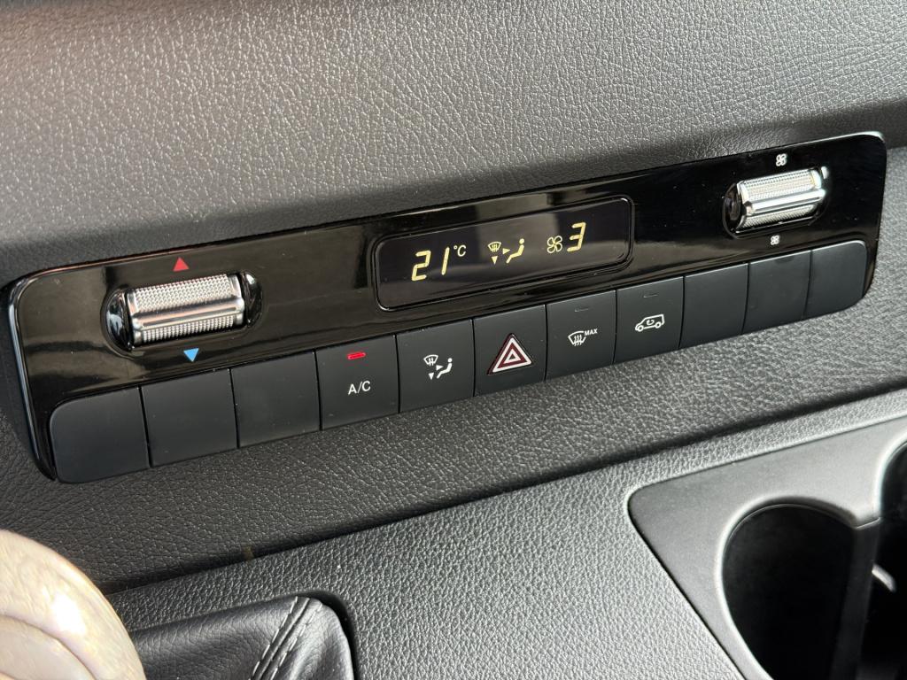 Mercedes-Benz Sprinter 317 1.9 cdi rwd bakwagen met laadklep | mbux 10 | na