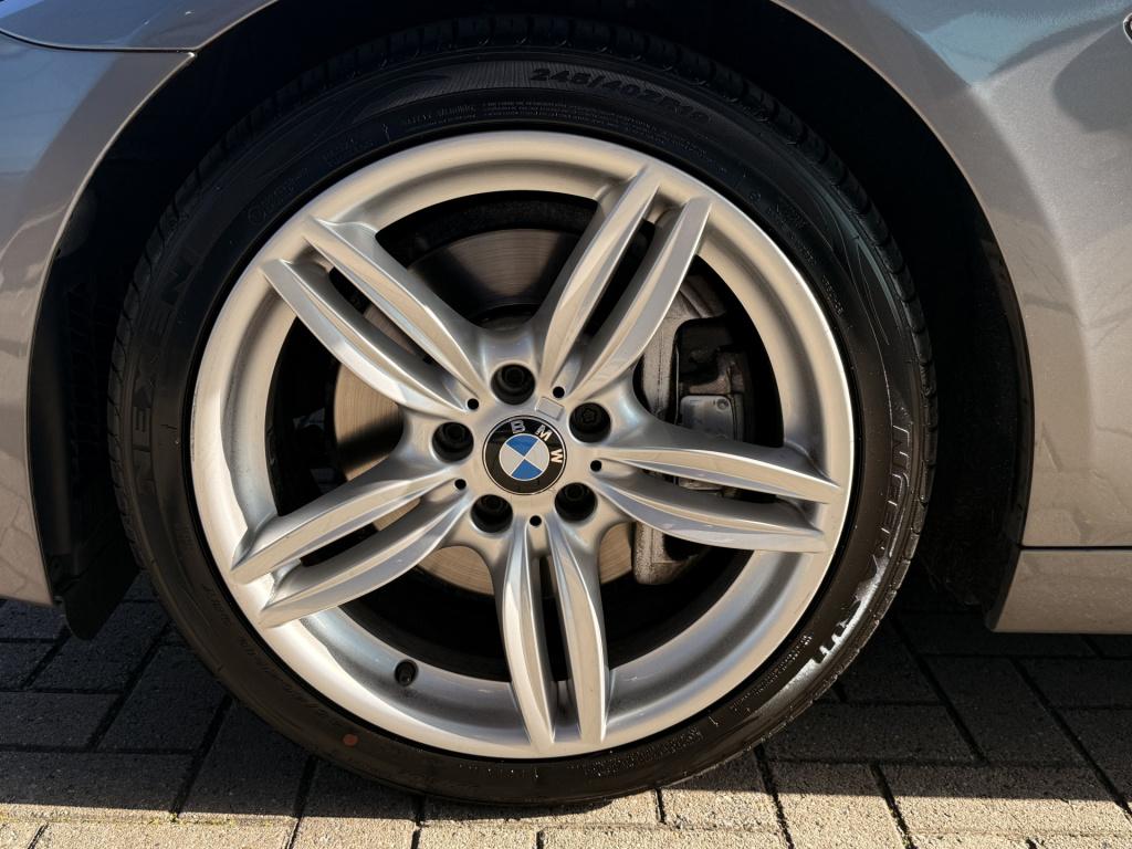 BMW 5 Serie 528i m pakket | head-up | cruise | stoelverwarming | navi | led