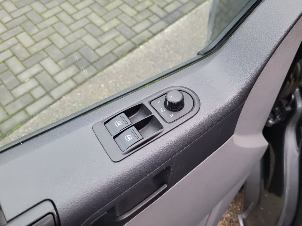 Volkswagen Caravelle 2.0 tdi | 9 persoons|verkocht