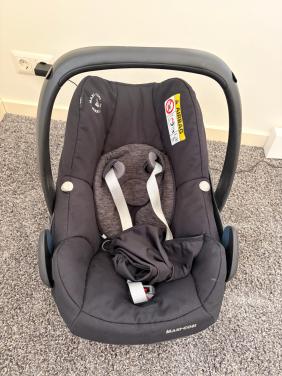 Maxi cosi pebble