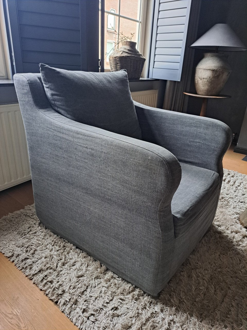 2 stoere landelijke fauteuils