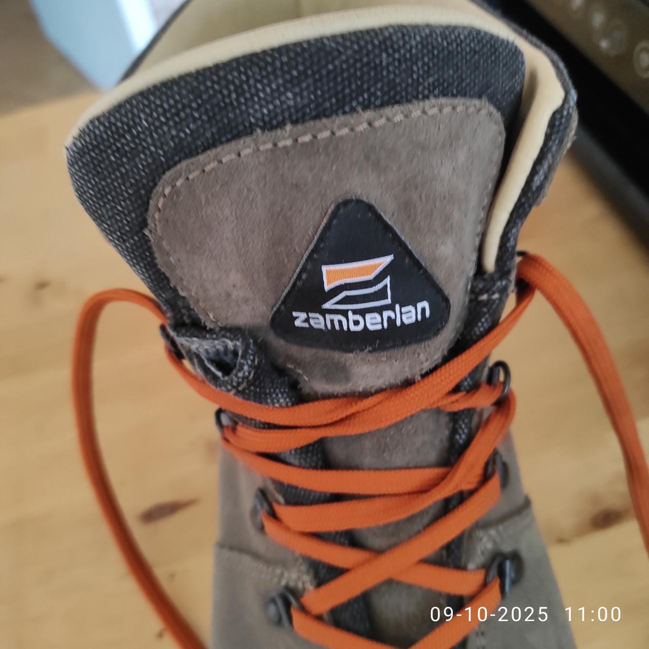 Heren wandelschoenen maat 46 valt als 44