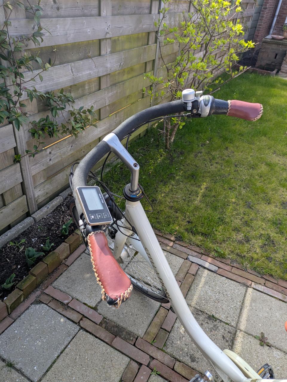 Electrische fiets (valt af en toe uit)