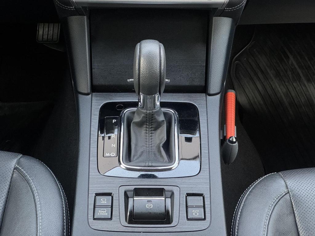 Subaru Outback 2.5i premium nl-auto incl. trekhaak afneembaar!