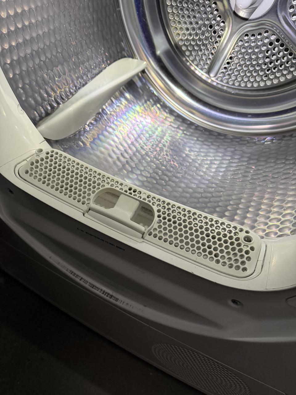 Siemens droger iq 800 selfcleaning condenser