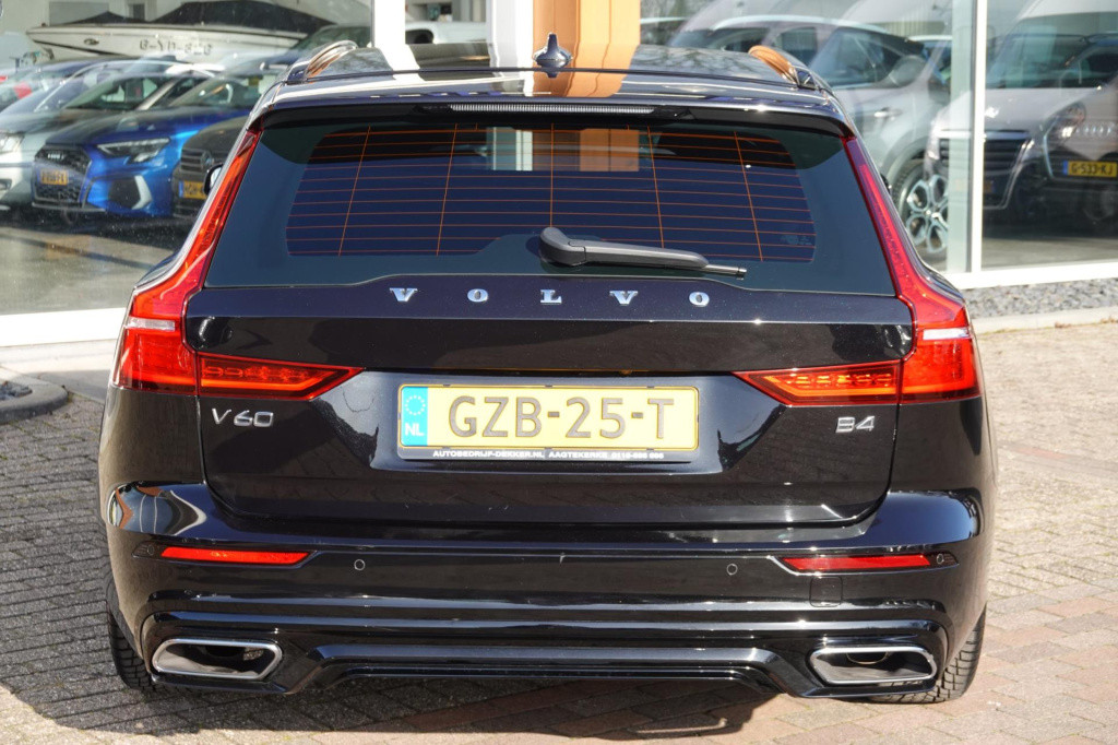 Volvo V60 2.0 b4 r-design