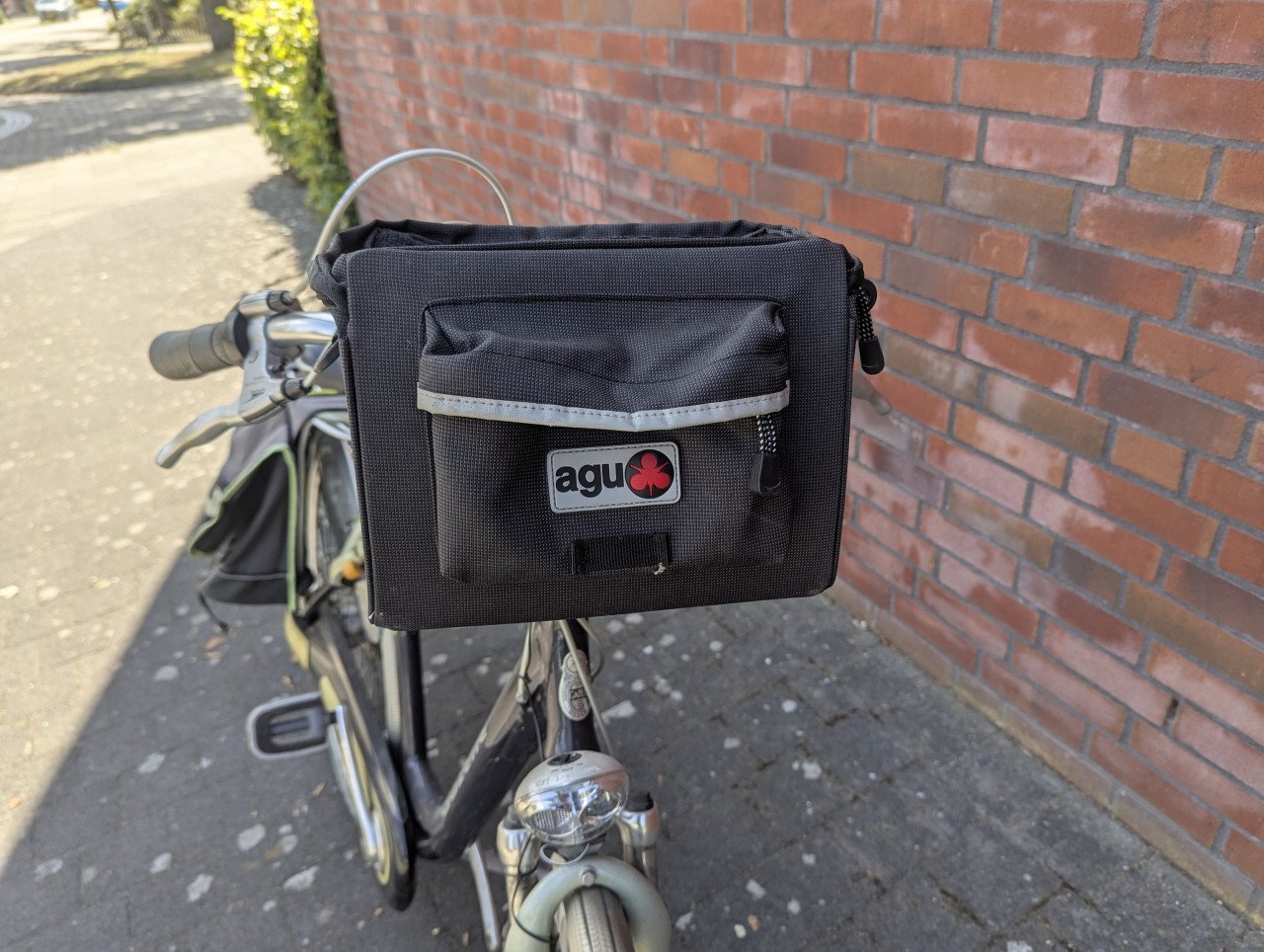 Te Koop Gazelle damesfiets met fietstassen