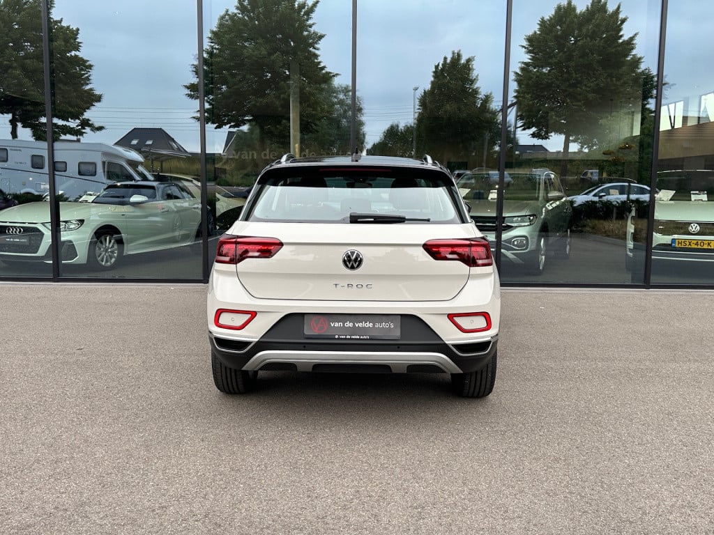 Volkswagen T-roc 1.5 tsi 150pk dsg style carplay | camera | keyless | elek.