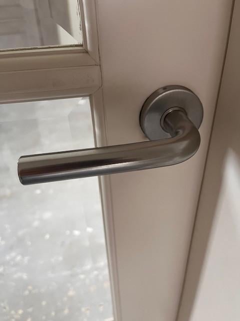 Binnendeur met facet geslepen glas