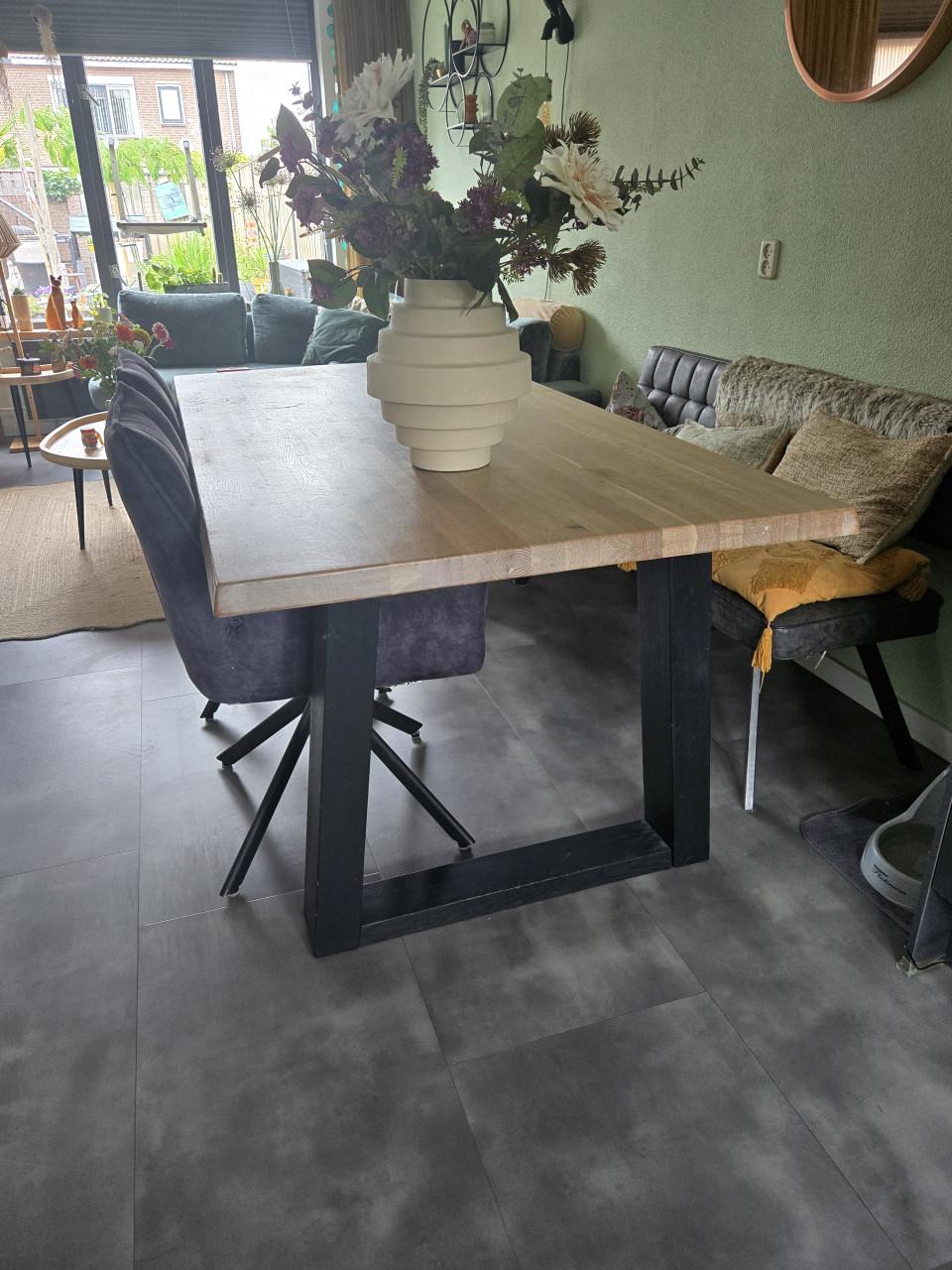 XOOON eettafel eikenhout