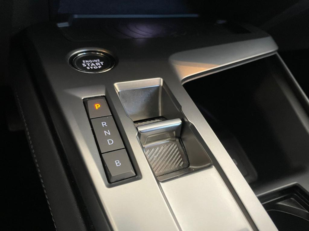 Peugeot 308 1.6 hybrid 180 allure pack business