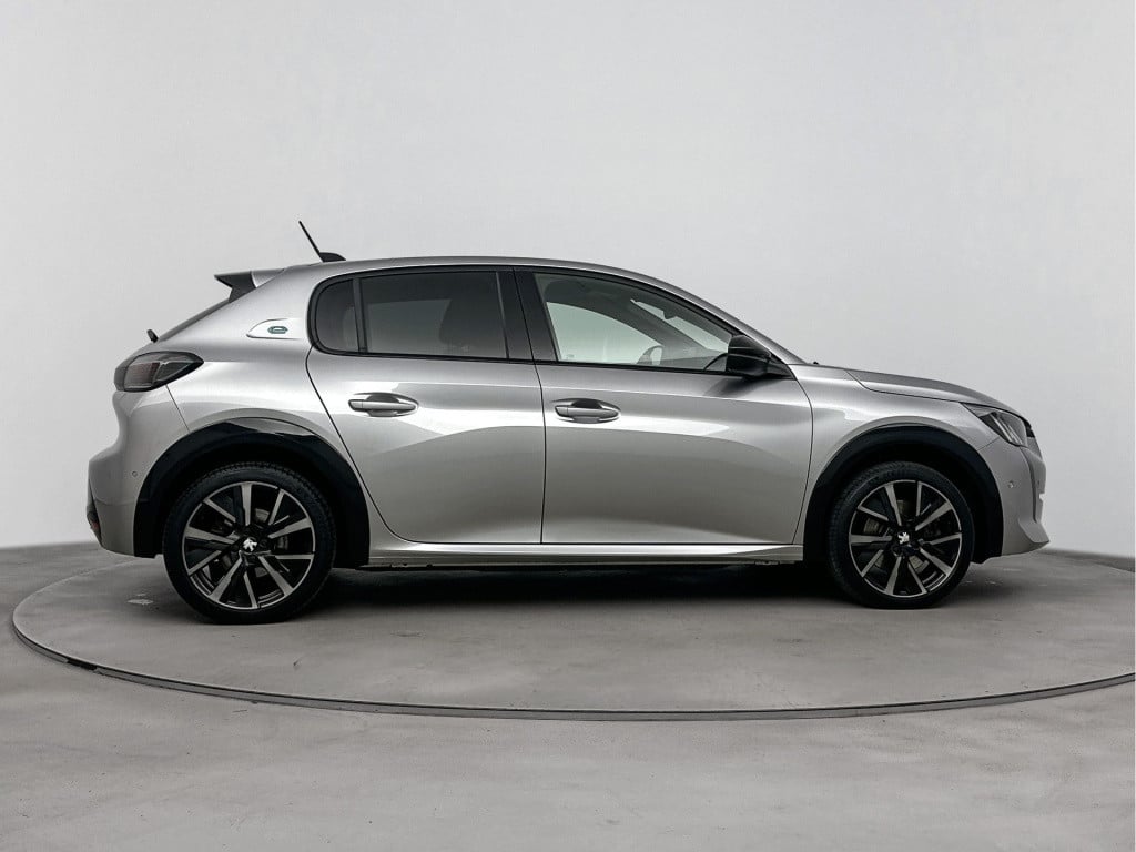 Peugeot 208 ev gt 350 50 kwh | 1e eigenaar | panoramadak |
