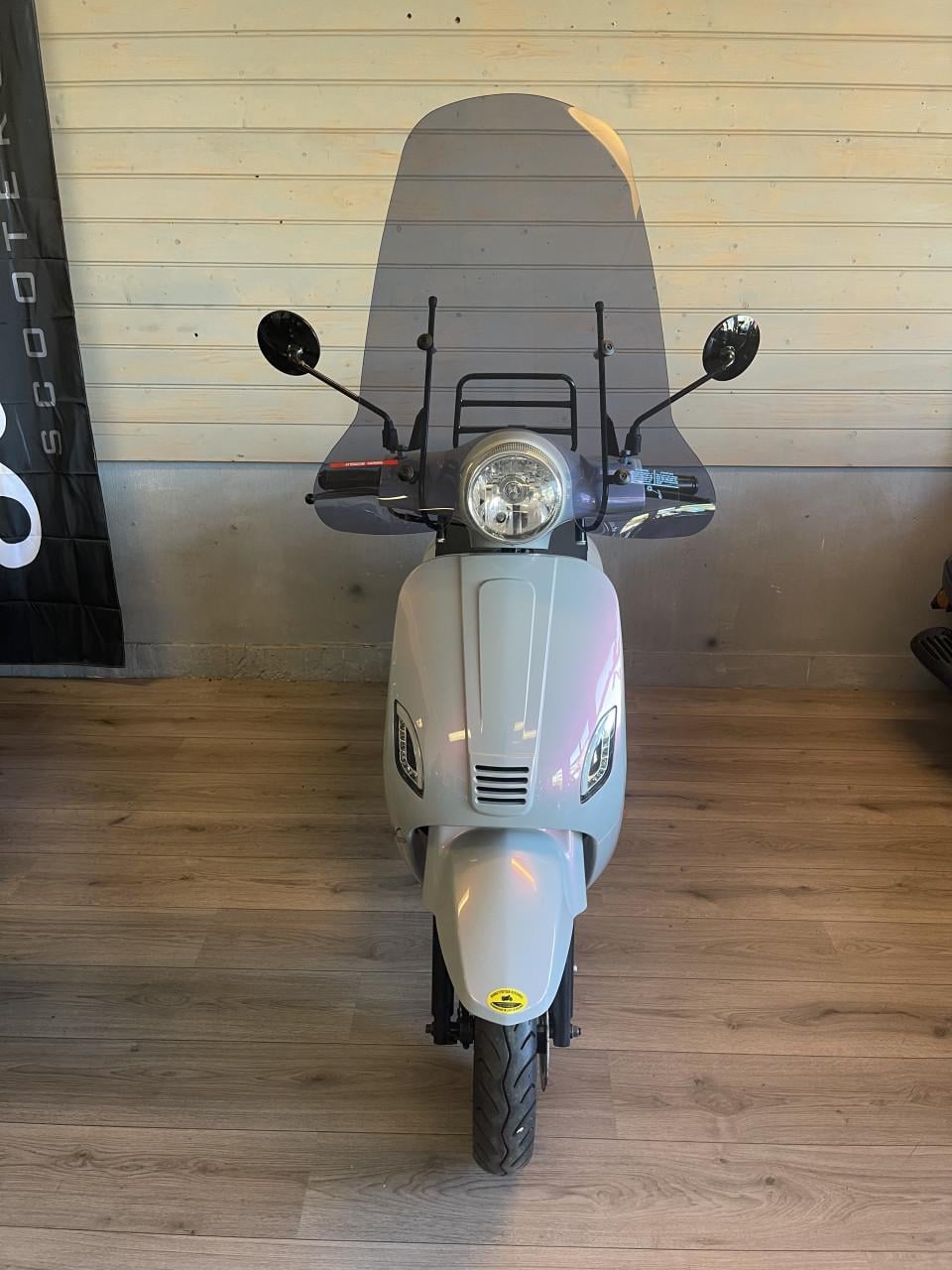 Scooterpromo Goes | AGM vx50