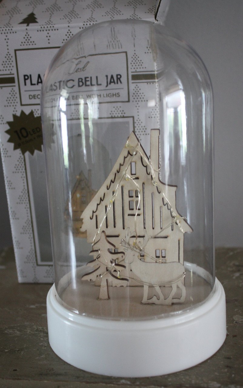 Bell jar met kerst huisje en hert
