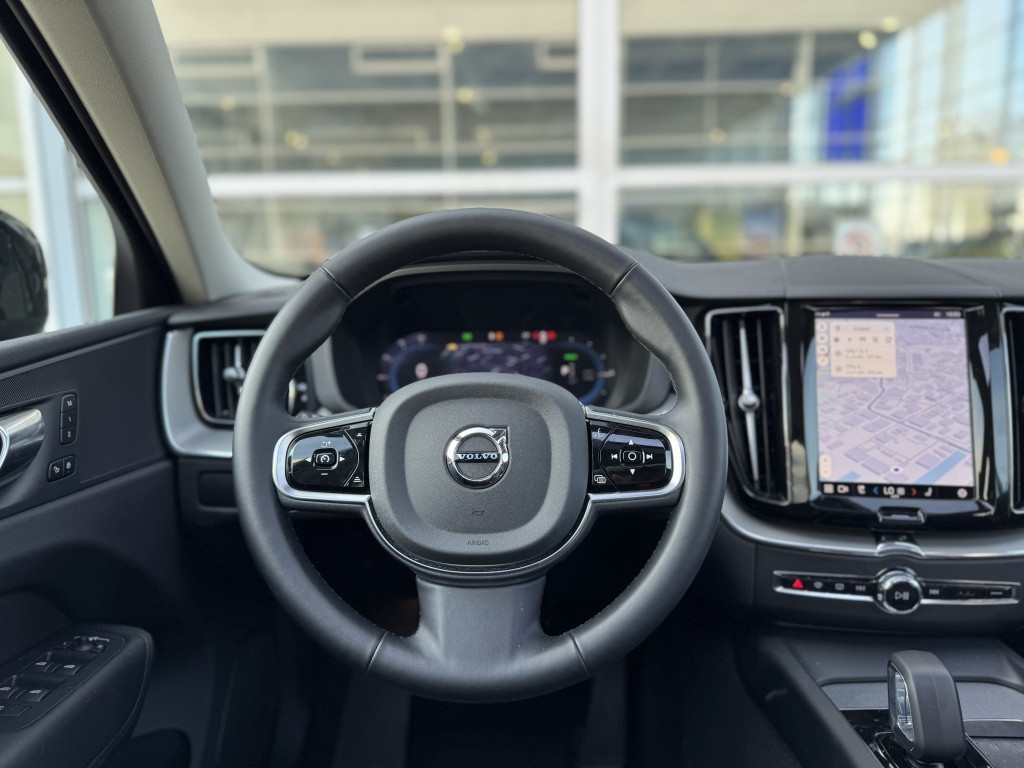 Volvo XC60 t6 398pk recharge plus dark| panodak| adap.cruise| trekhaak| 360