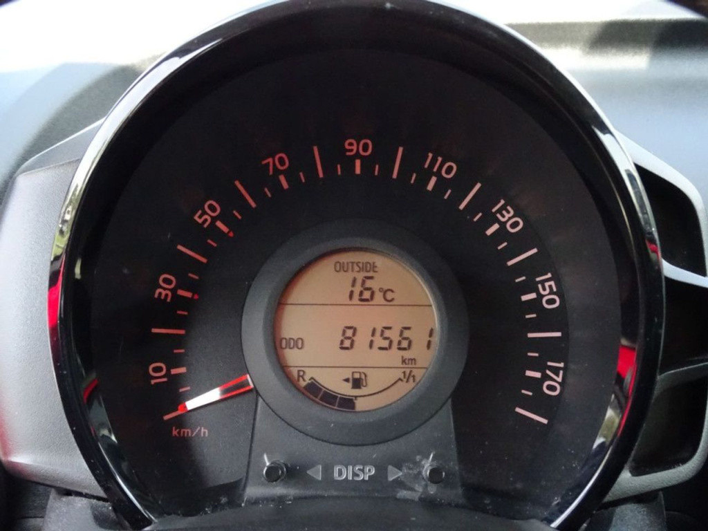 Peugeot 108 1.0 e-vti allure top! bluetooth | 15" | cabrio top