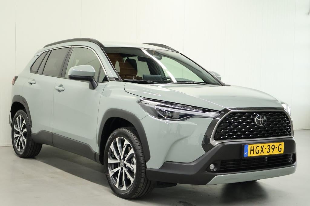 Toyota Corolla Cross hybrid 140 style