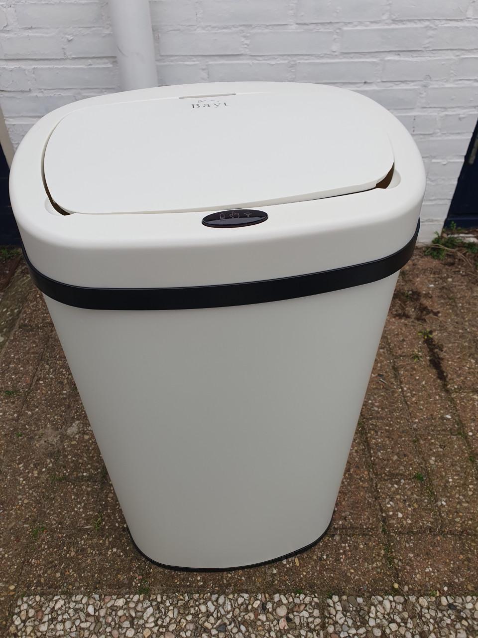 Bayt prullenbak met sensor – 60 L wit |