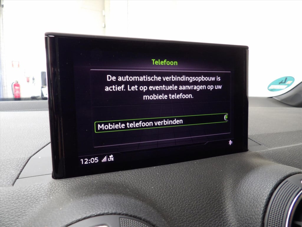 Audi Q2 35 tfsi 150pk s tronic s line edition
