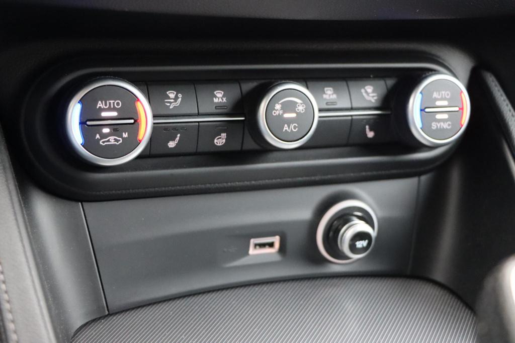 Alfa Romeo Stelvio 2.0 t awd veloce q4 280pk