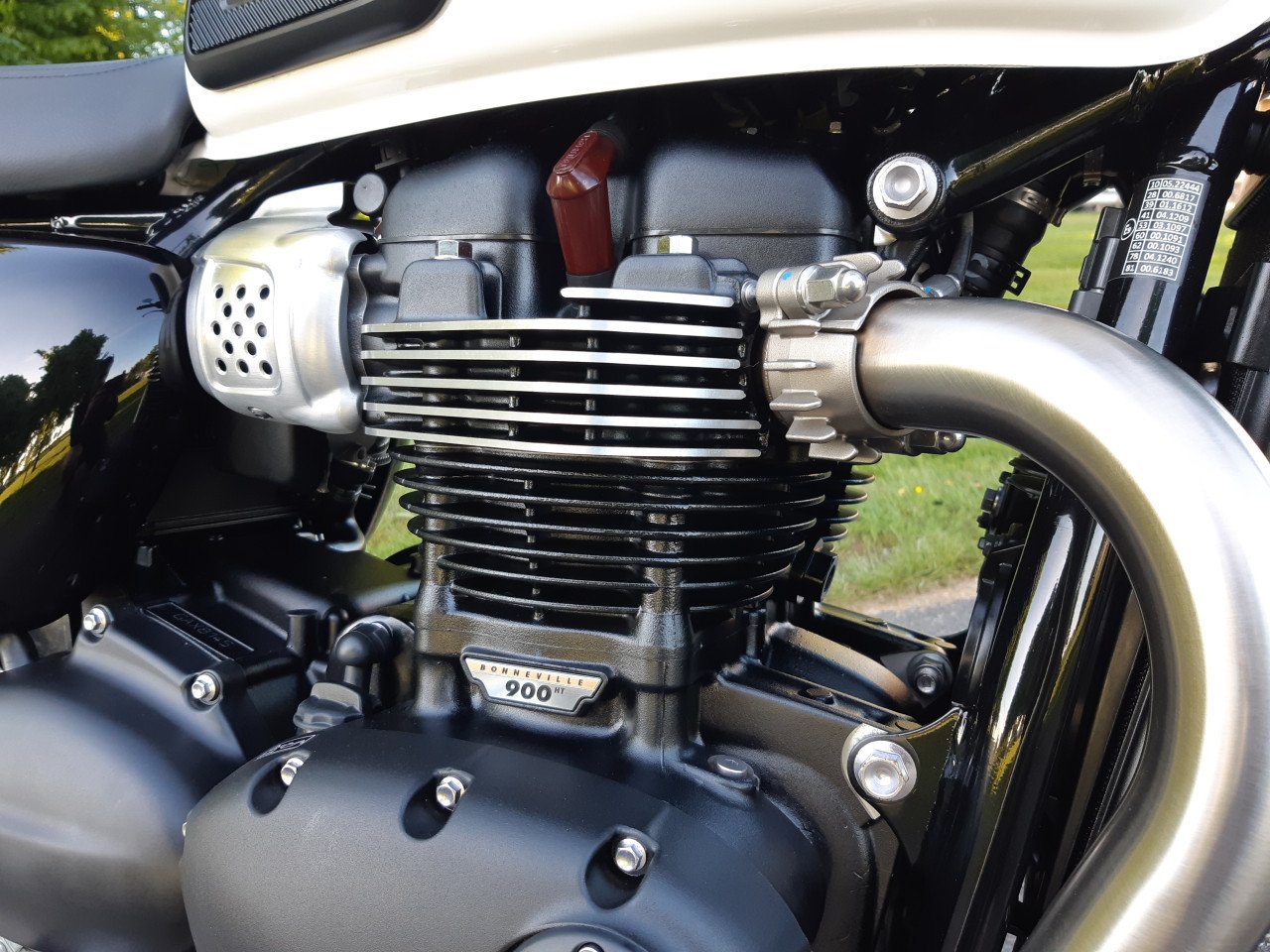Triumph Bonneville T100 05/2013 Slechts 414 Km !!!