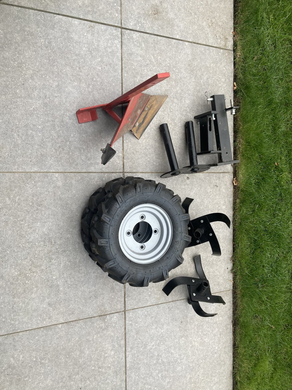 Tuinfrees Husqvarna TF 434 incl ploegset