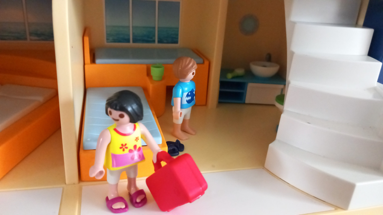 Playmobil volledig ingericht cruiseschip setnr 6978