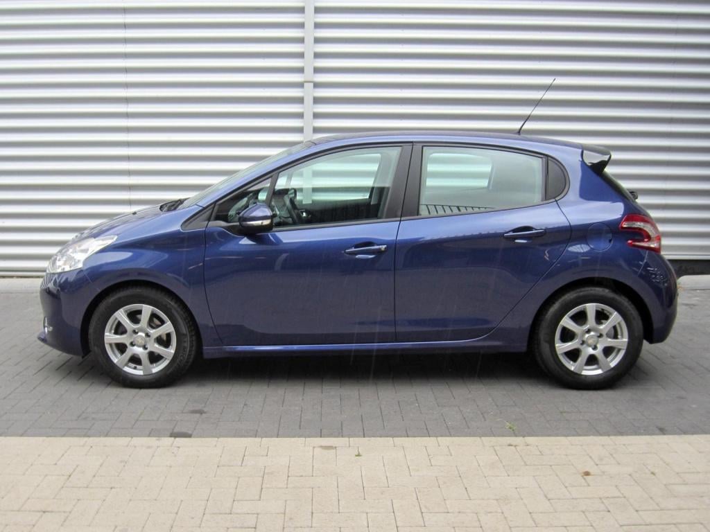 Peugeot 208 1.2 vti 82 active 5-drs airco/lmv/park