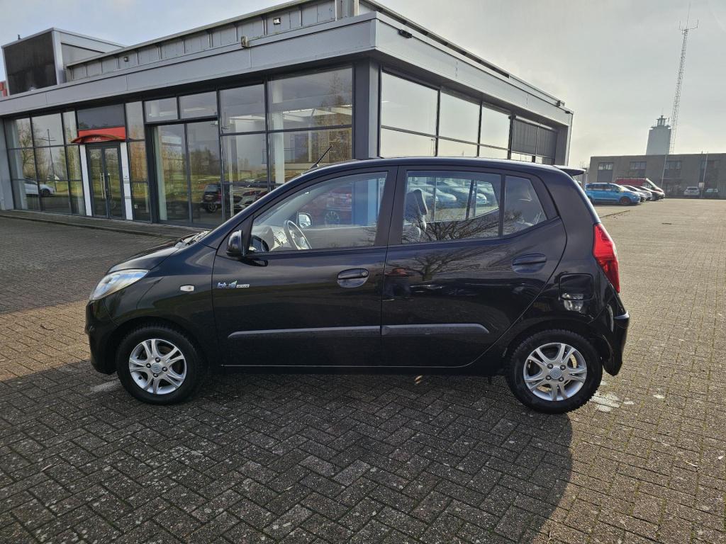 Hyundai I 10 1.0 pro lage kilometerstand! van 1e eigenaar.