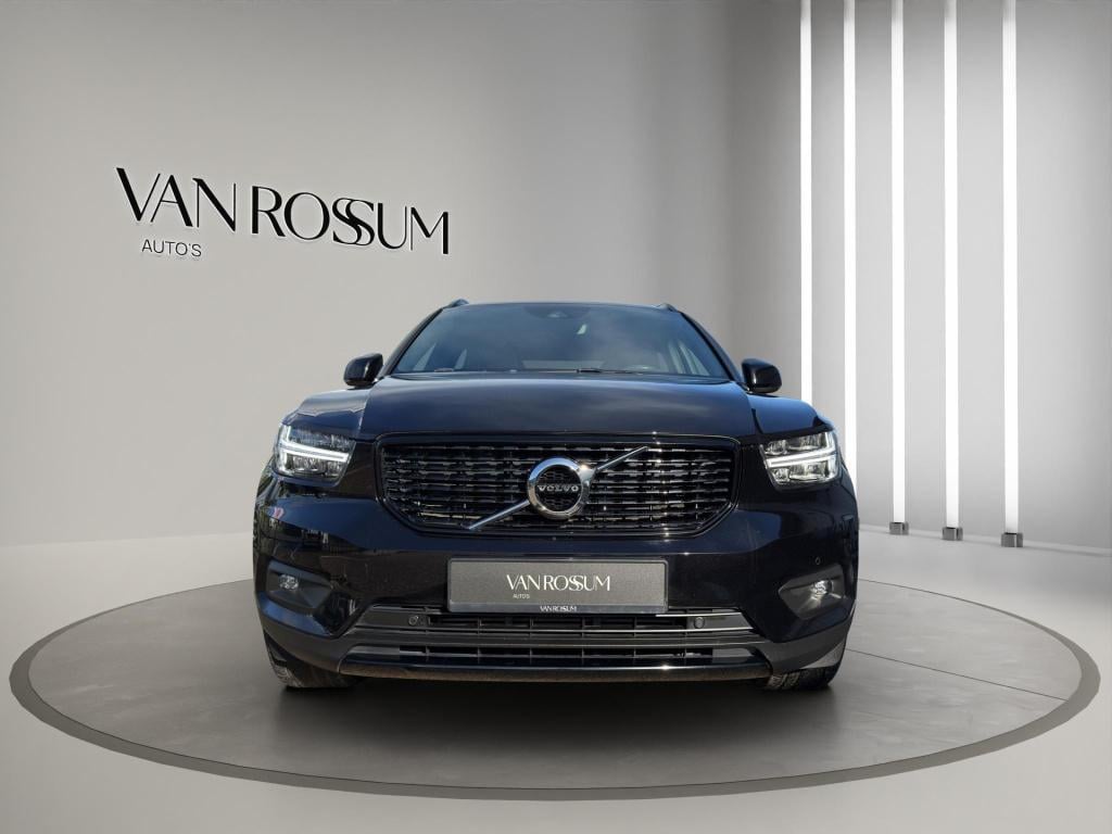 Volvo XC40 1.5 t3 r-design | camera | stoel/stuurverwarming | led | cruise 