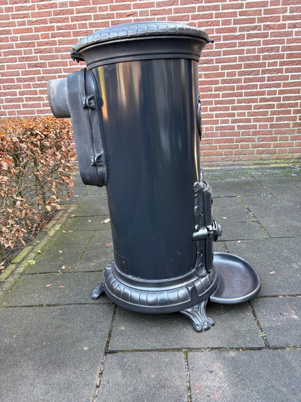 Prachtig grote Godin houten of kolen kachel 10 KW type 3721A
