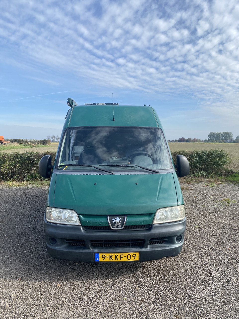 Kampeerbusje/camper te koop Peugeot Boxer off grid kamperen