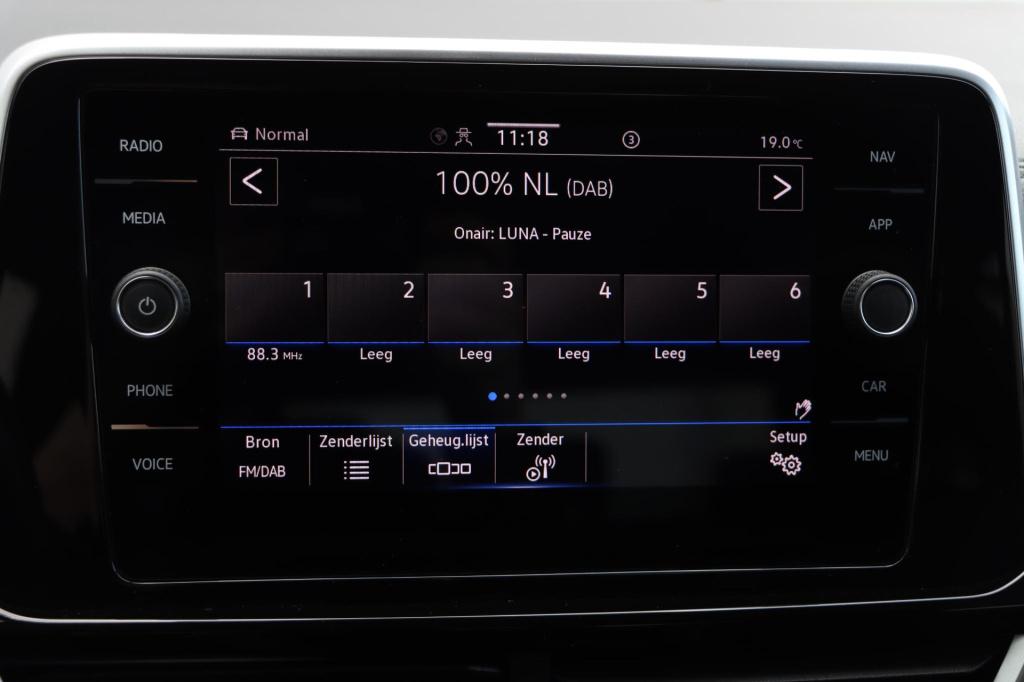 Volkswagen T-roc 1.0 tsi r-line 110pk