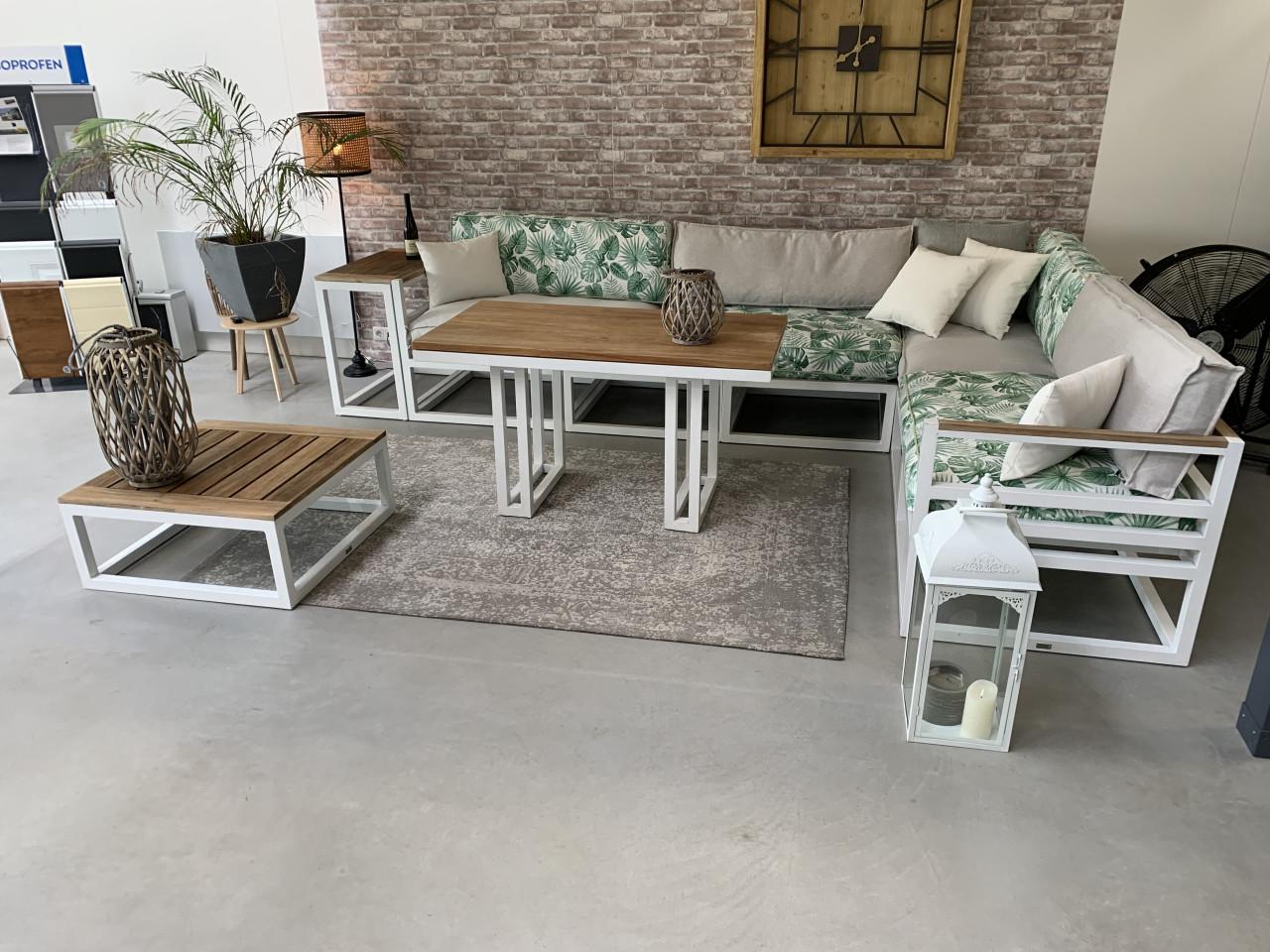 Alminium wit loungeset met 3 tafels en kussens van de karwei.