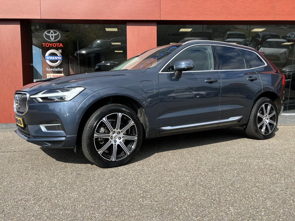 Volvo XC60 2.0 t8 twin engine awd inscription 392pk | luchtvering | 20'' lm