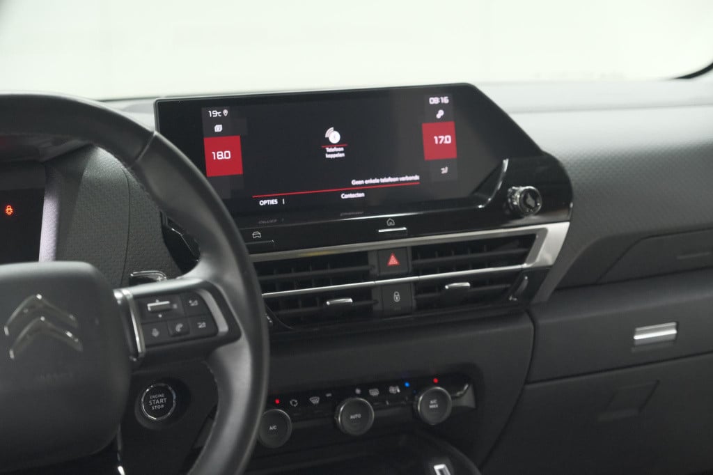 Citroen C4 puretech 130 eat8 shine | camera | head-up display | parkeersens