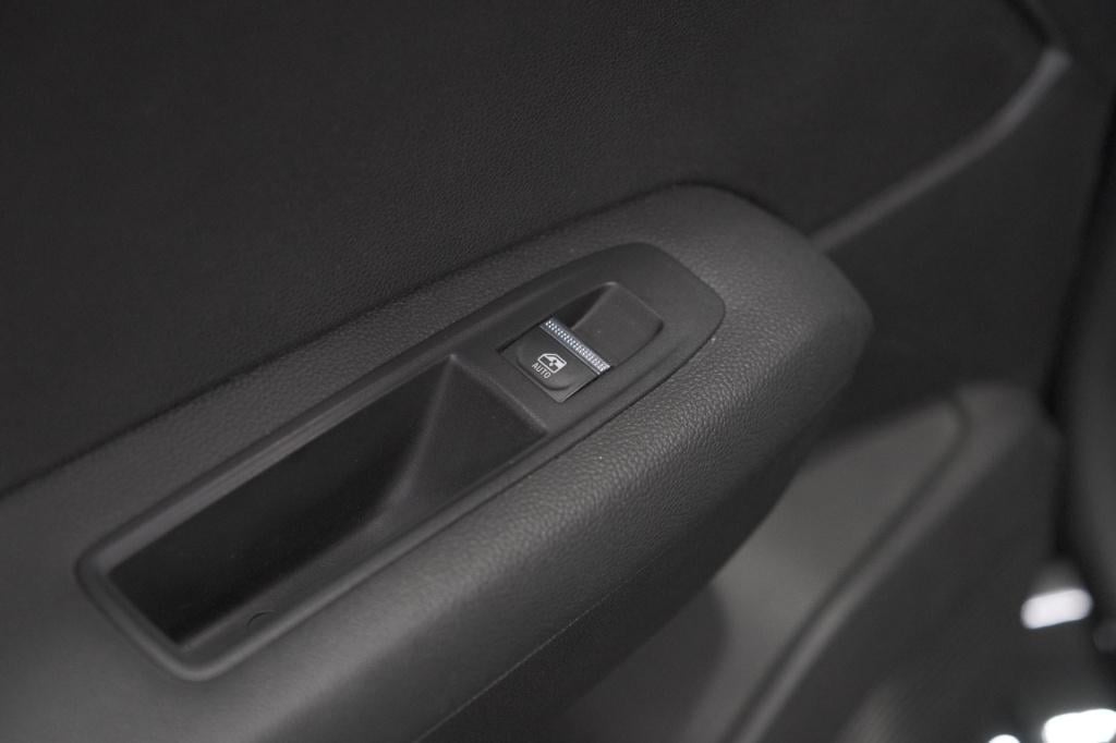 Renault Captur 1.6 e-tech full hybrid 145 techno | camera | parkeersensoren