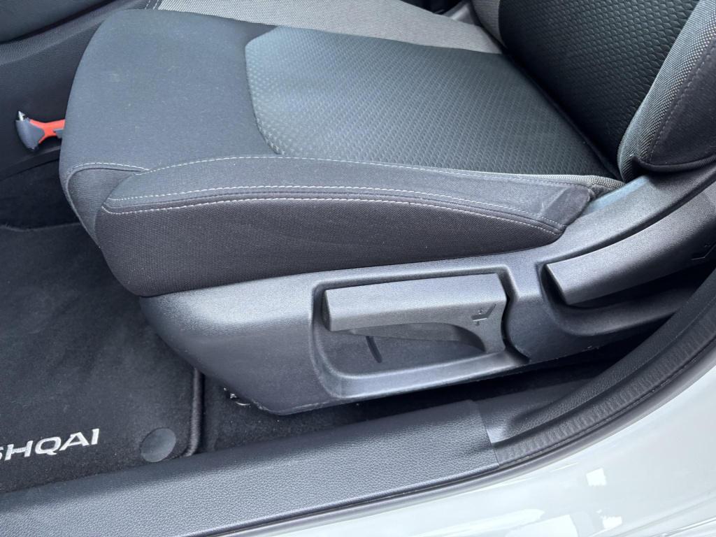 Nissan Qashqai 1.3 dig-t n-connecta design pack