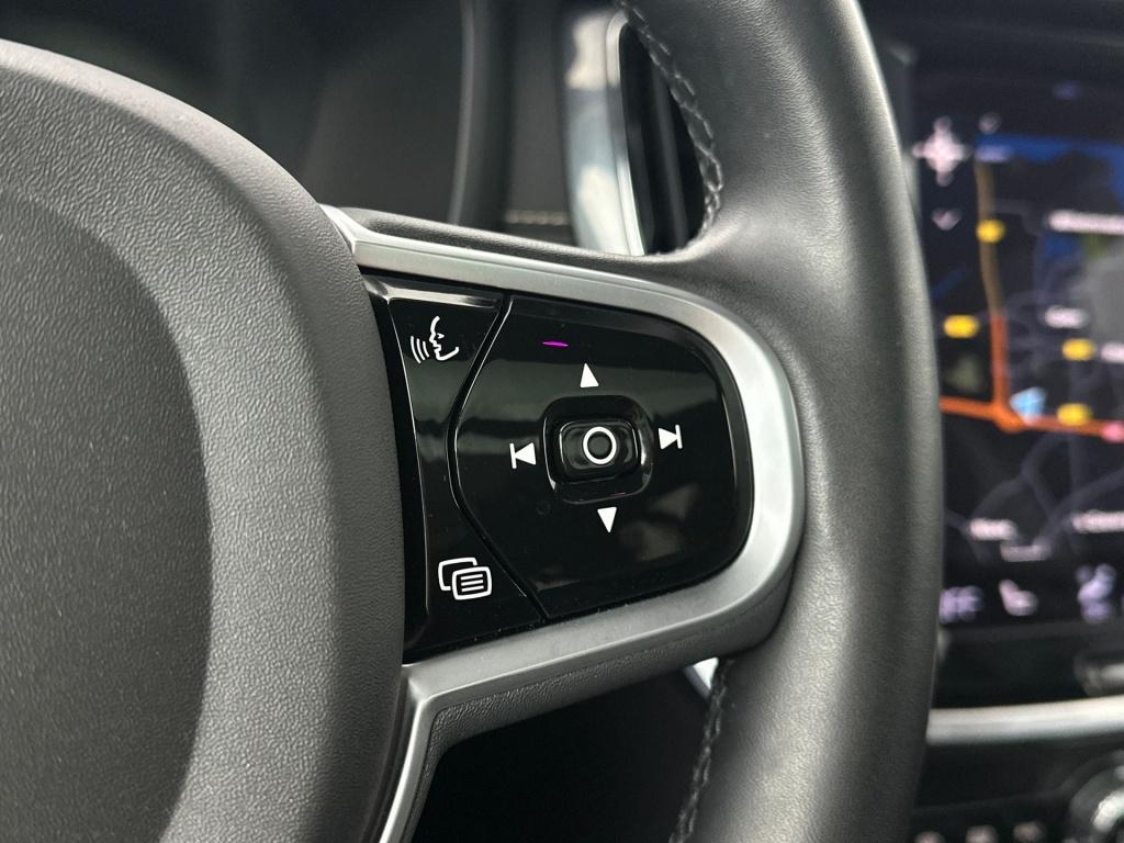 Volvo V60 t6 398pk recharge awd plus dark| long range| pano| 360camera| tre