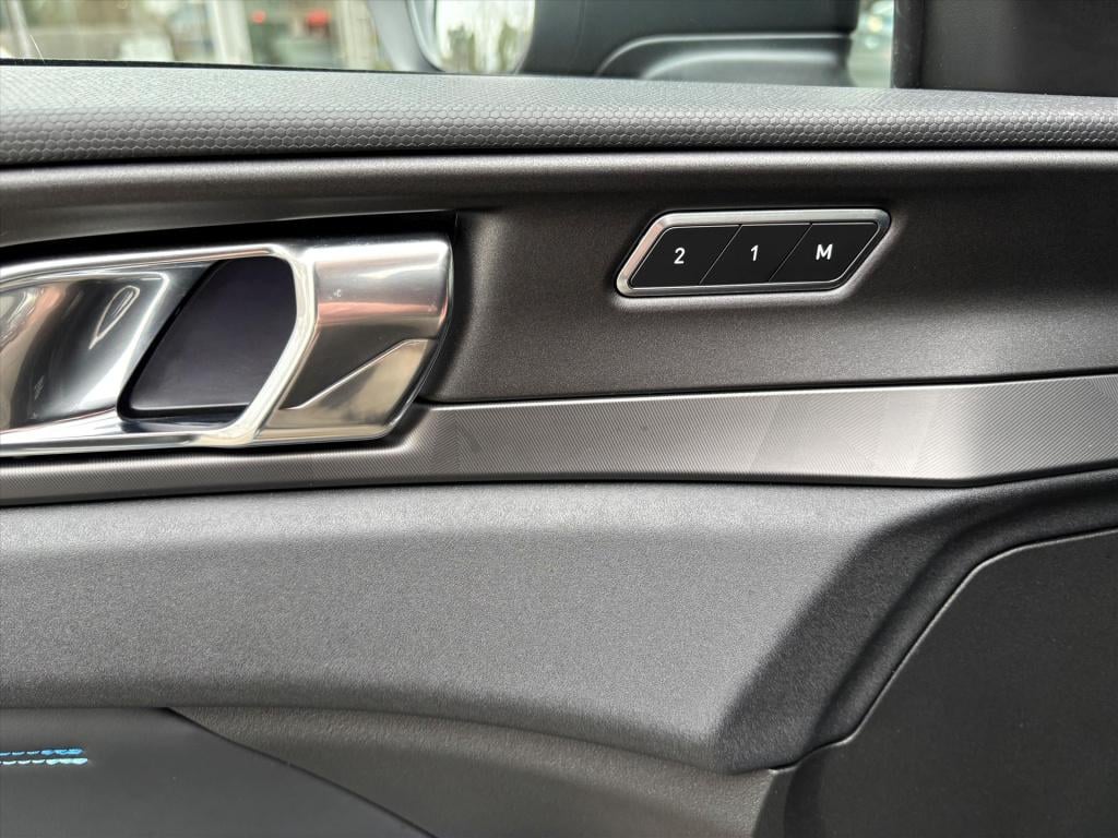 Lynk & Co 01 1.5td 261pk phev automaat| 360 gr camera| pano dak|carplay|rij