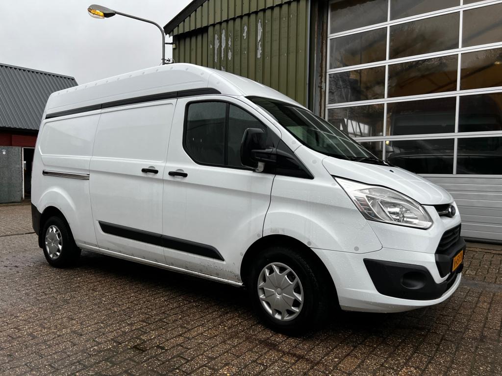 Ford Transit Custom 310 2.0 tdci l2h2 // sortimo inricht-220 v // nieuwe mo