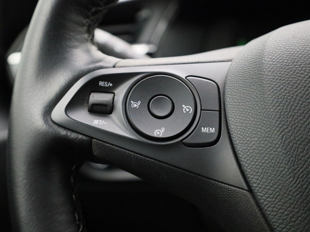Opel Corsa-e elegance 50 kwh | navigatie | warmtepomp | apple carplay & and
