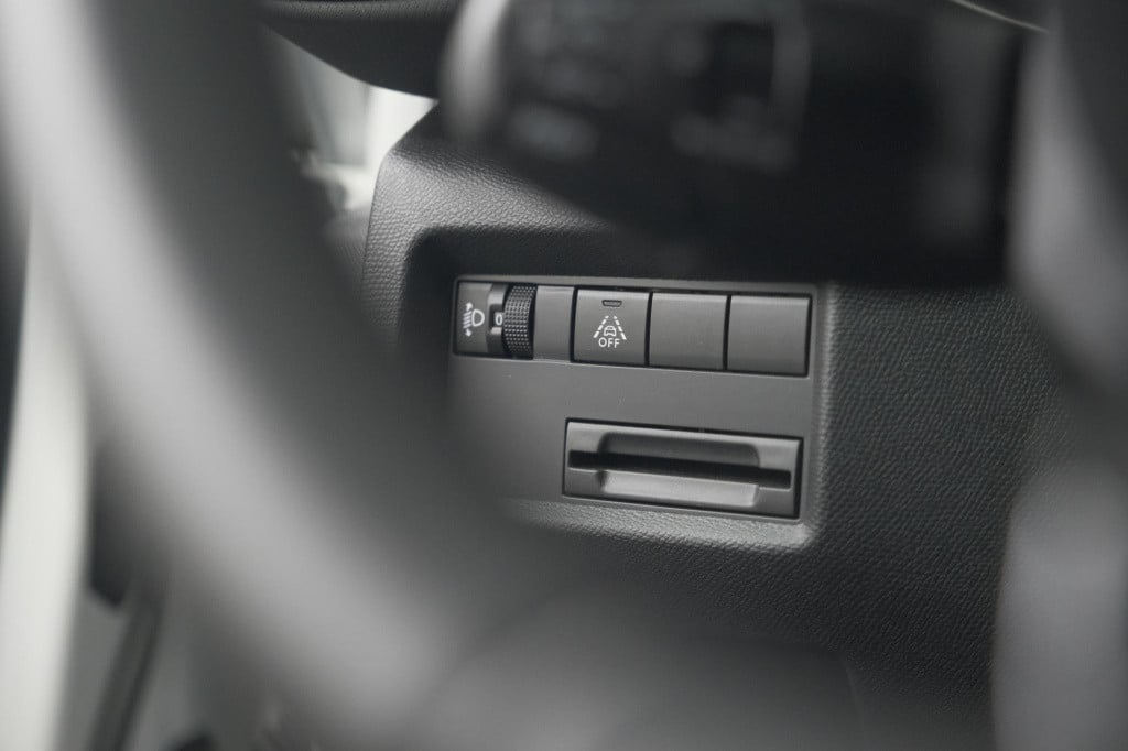 Citroen C5 Aircross 1.2 hybrid 136 e-dcs7 plus | camera | navigatie | parke