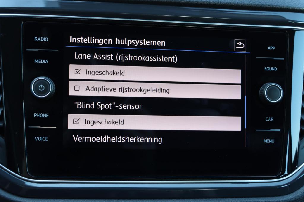 Volkswagen T-roc 1.5 tsi sport 150pk dsg7