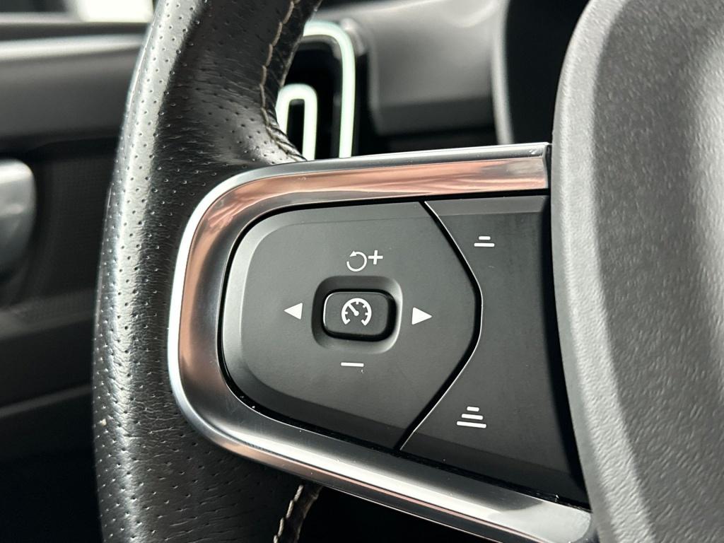Volvo XC40 p8 408pk recharge r-design| cruise.controle| stoelverwarming
