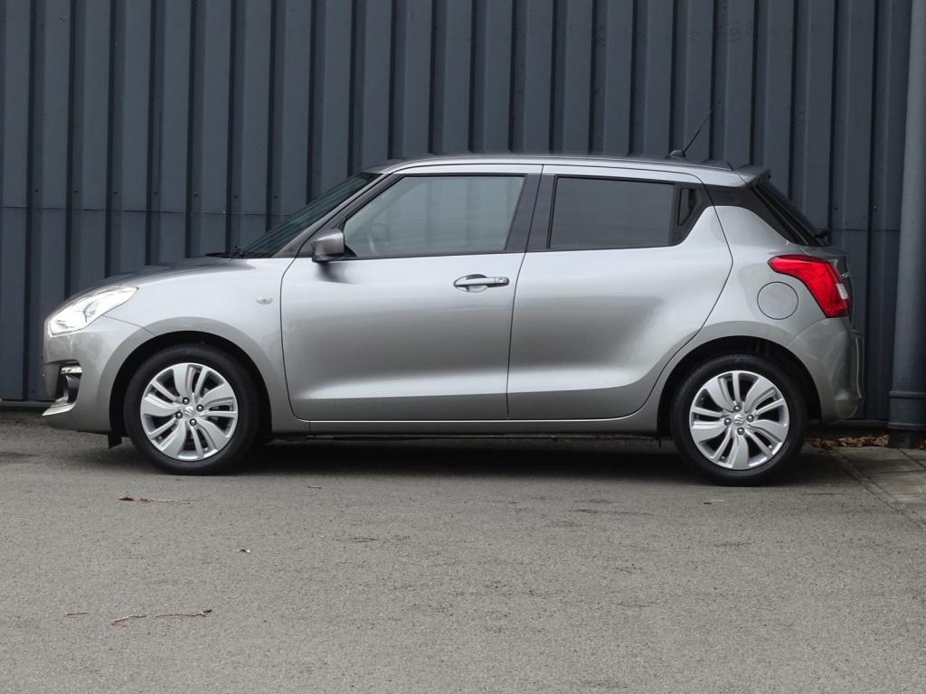 Suzuki Swift 1.2 select automaat | navi | bluetooth