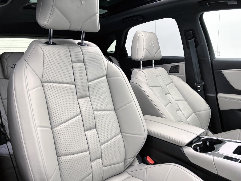 Ds Ds 7 e-tense 225 opéra | nappa grijs leder | wegklapbare trekhaak | btw-