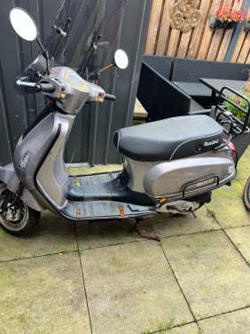 Te koop berini snorscooter 2018