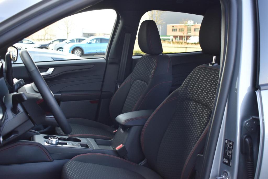 Ford Kuga 2.5 phev st-line | climate control | cruise control | winterpakke